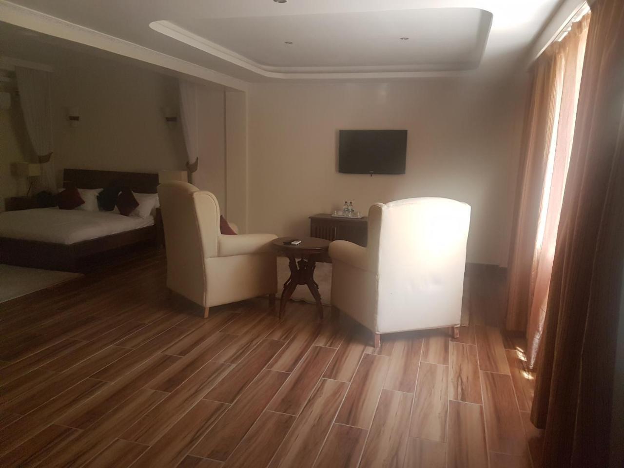 The Vic Hotel Kisumu Ngoại thất bức ảnh